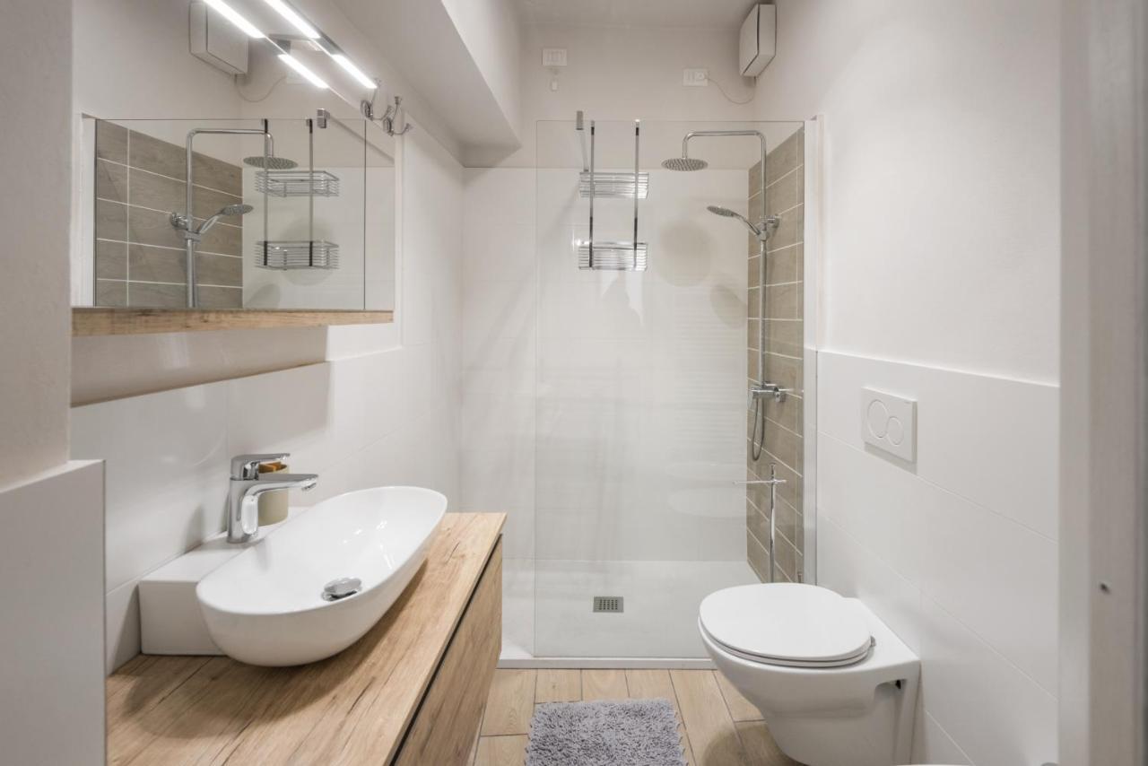 Flats4Rent Irene Apartment Verona Luaran gambar